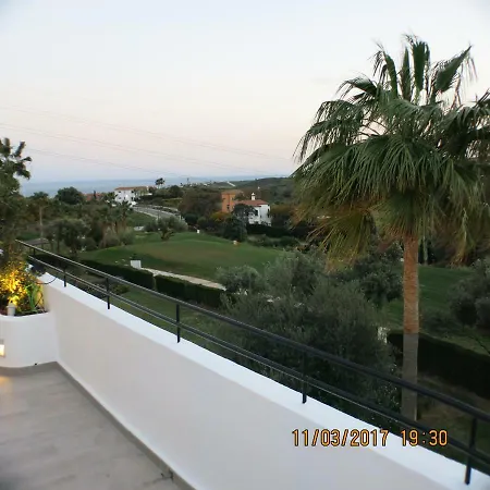 Del Paraiso Lägenhet *